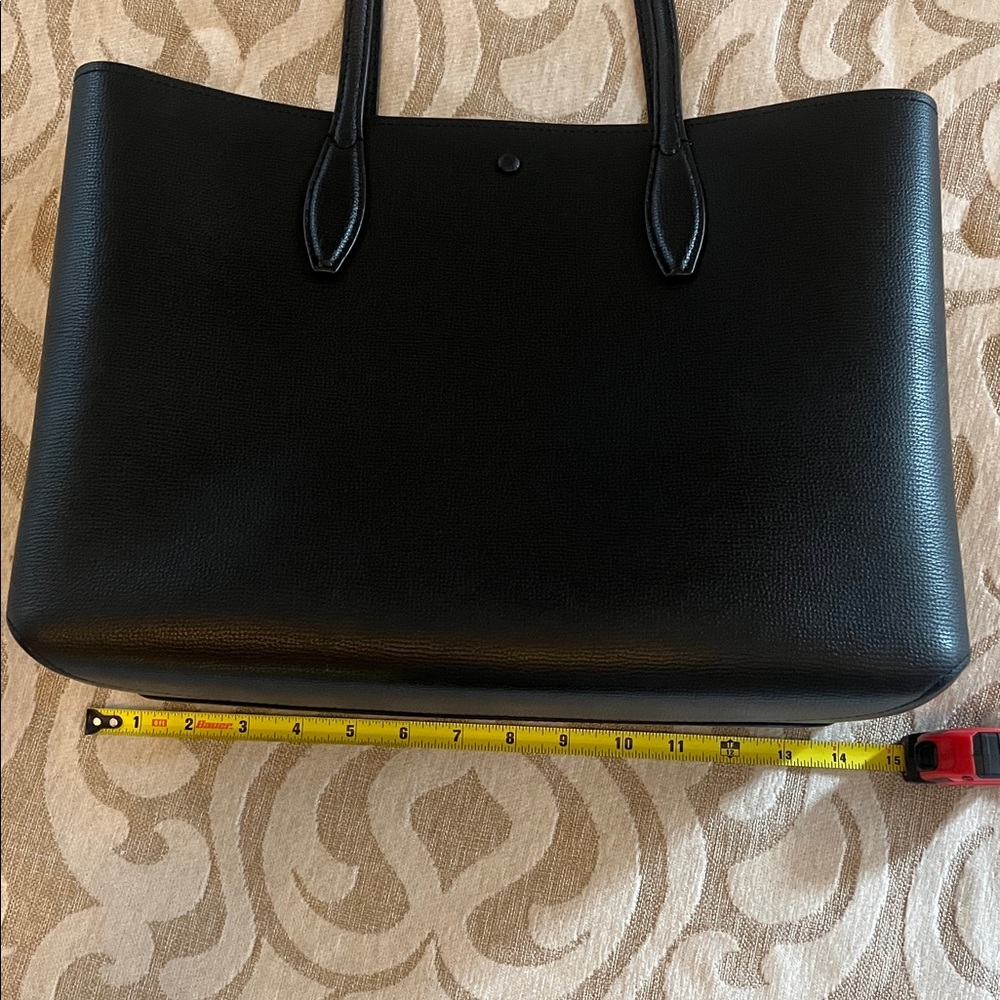 Kate Spade Classic Saffiano leather black tote - Picture 10 of 12